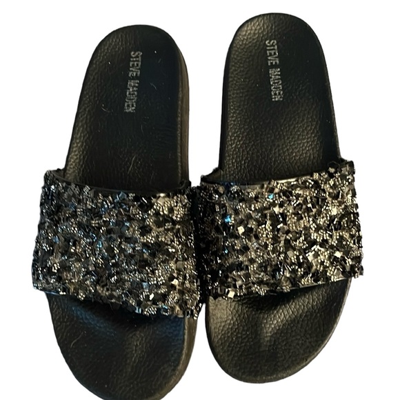 Steve Madden size 10 black & silver sequin sandals ,waterproof slides - Picture 1 of 11